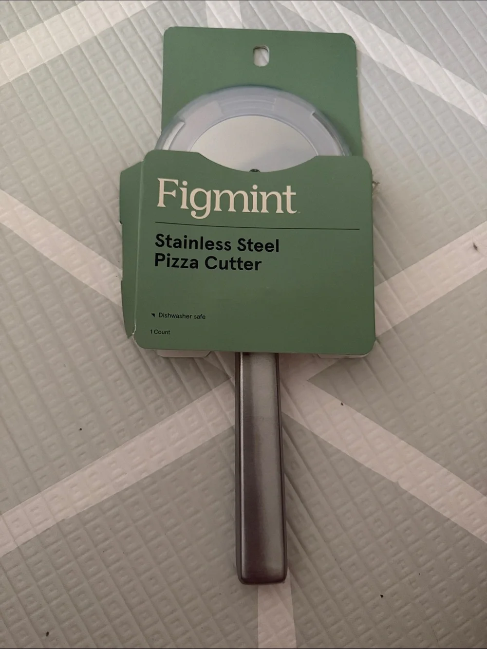 FigMint Stainless Steel Pizza Cutter — Silver and Green